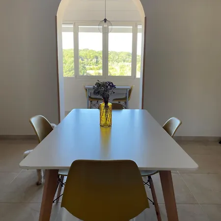 Santa Eufe Apartman *